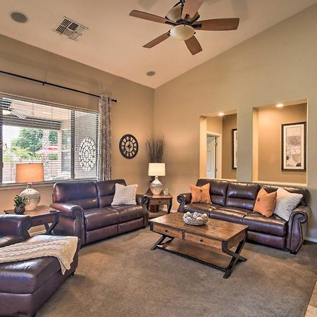 Spacious Surprise Home 6 Mi To Wildlife World Zoo מראה חיצוני תמונה